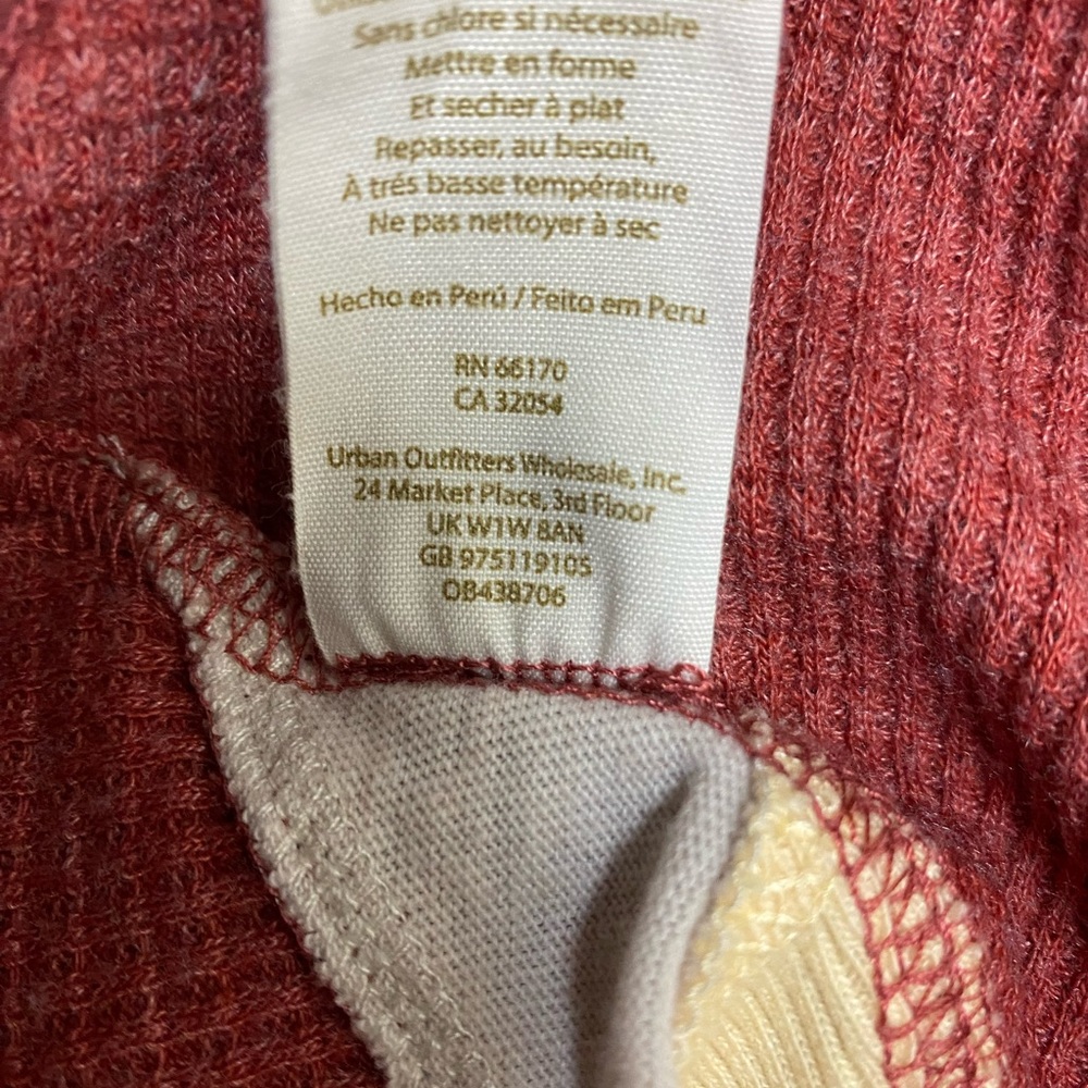 We The Free By Free People Ribbed Thermo Oversized Henley Blouse TP + XS - Picture 11 of 11